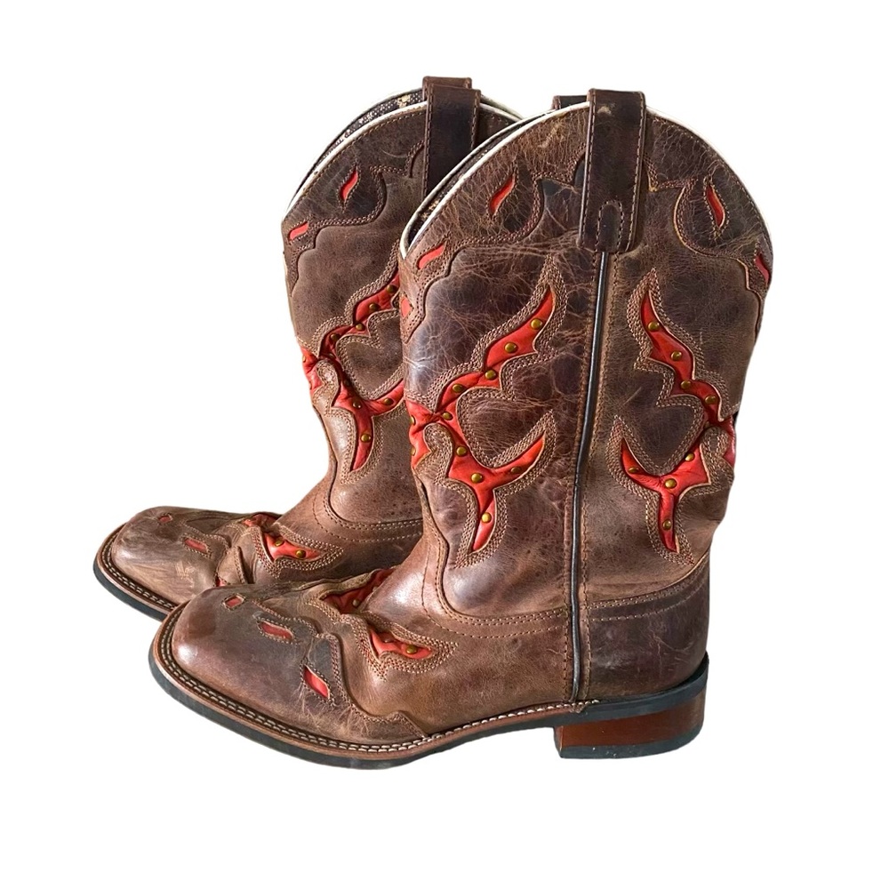 Laredo Leather Upper Woman’s 9.5 Boots Cowgirl square toe maroon design